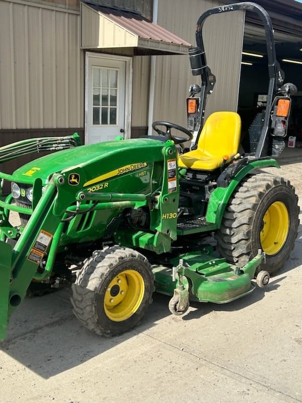 Main image John Deere 2032R