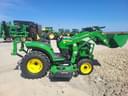 John Deere 2032R Image