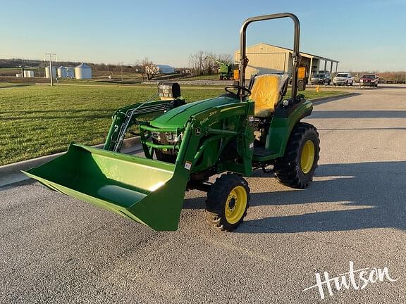 Image of John Deere 2038R equipment image 2