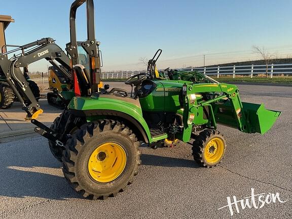 Image of John Deere 2038R equipment image 4