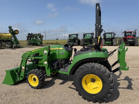 Image of John Deere 2038R equipment image 2