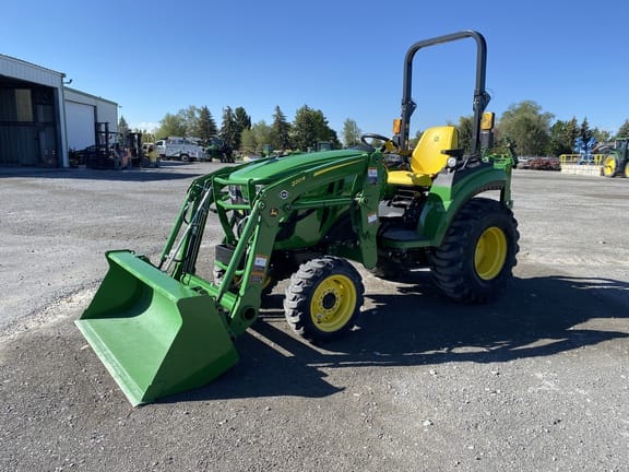 John Deere 2038R Equipment Image0