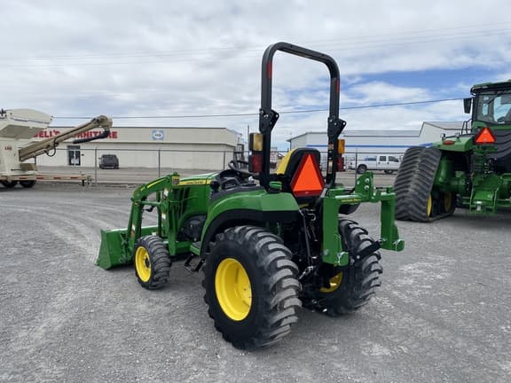 Image of John Deere 2038R equipment image 2