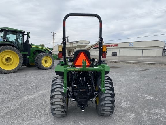 Image of John Deere 2038R equipment image 3