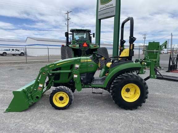 Image of John Deere 2038R equipment image 1