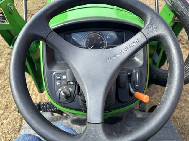 Image of John Deere 2038R equipment image 2