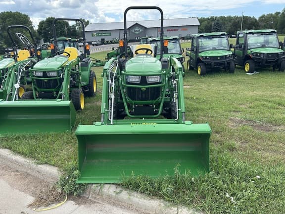 Image of John Deere 2038R equipment image 1