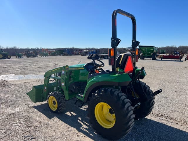 Image of John Deere 2038R equipment image 4
