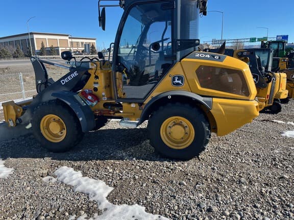 Image of John Deere 204G Image 0