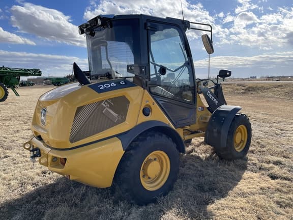 Image of John Deere 204G equipment image 3