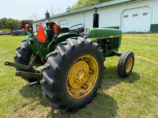 Image of John Deere 2040 equipment image 4