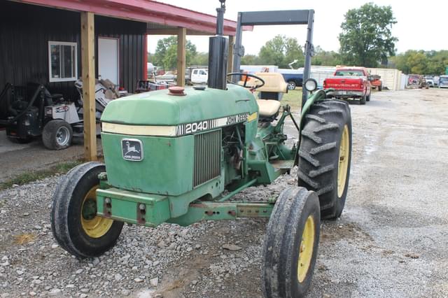 Image of John Deere 2040 equipment image 1
