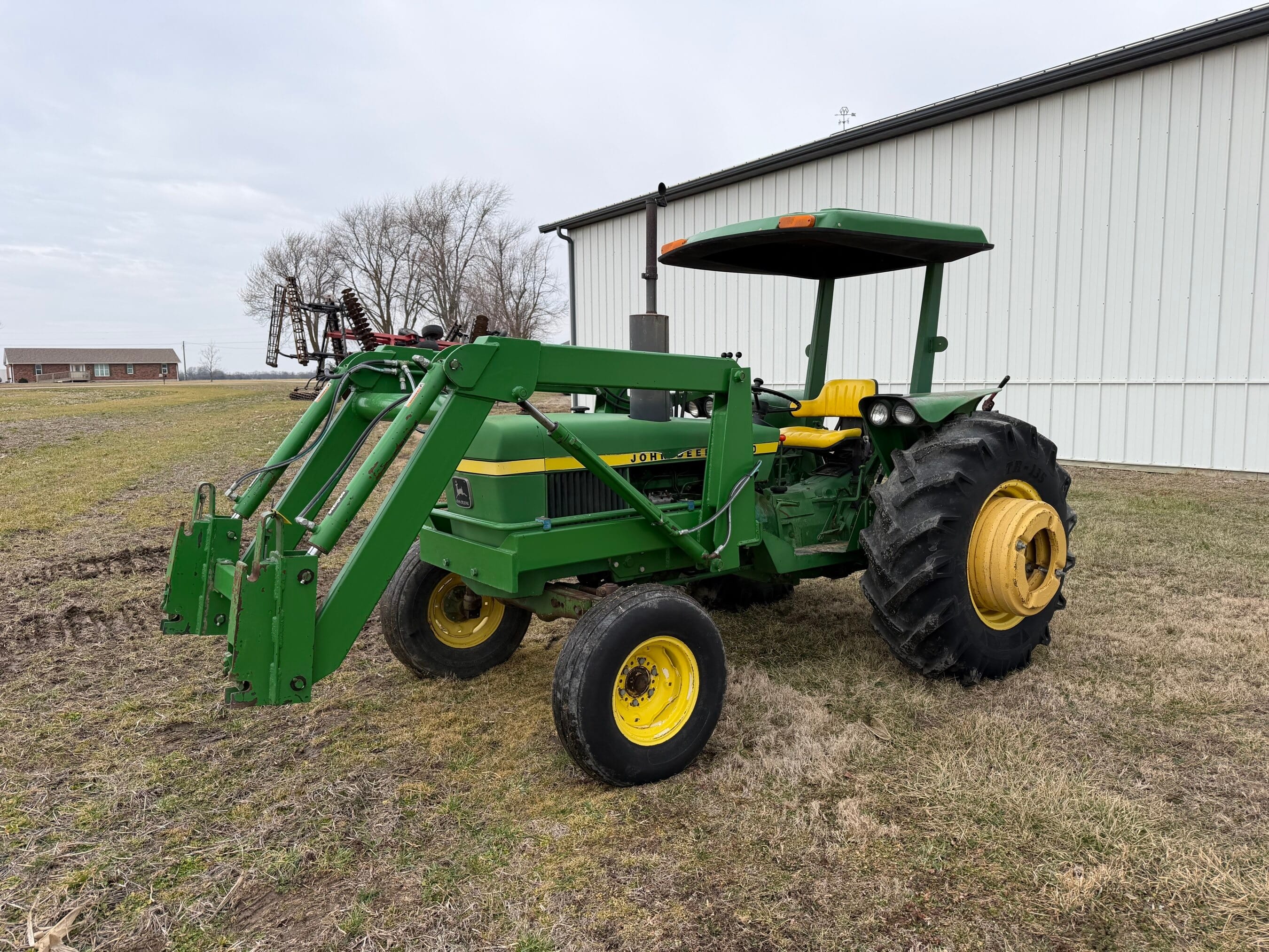 John Deere 2040 Equipment Image0