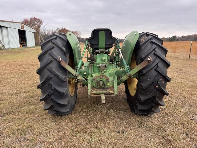 Image of John Deere 2040 equipment image 3