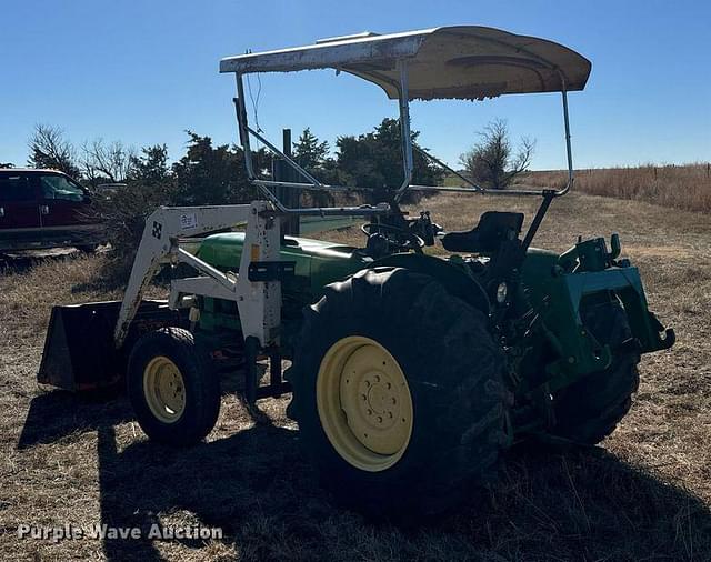 Image of John Deere 2040 equipment image 4