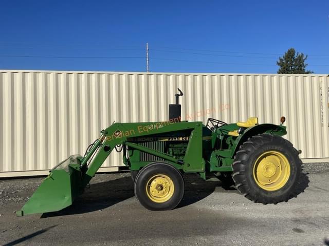 Image of John Deere 2040 equipment image 1