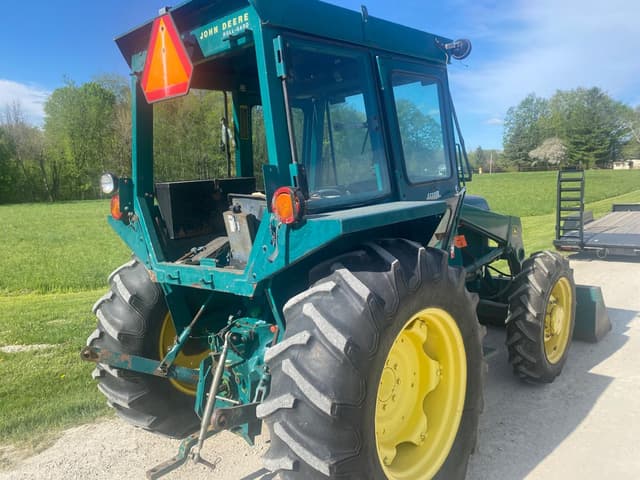 Image of John Deere 2040 equipment image 3