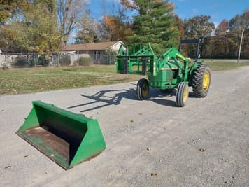 Main image John Deere 2040