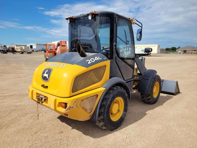 Image of John Deere 204L equipment image 2