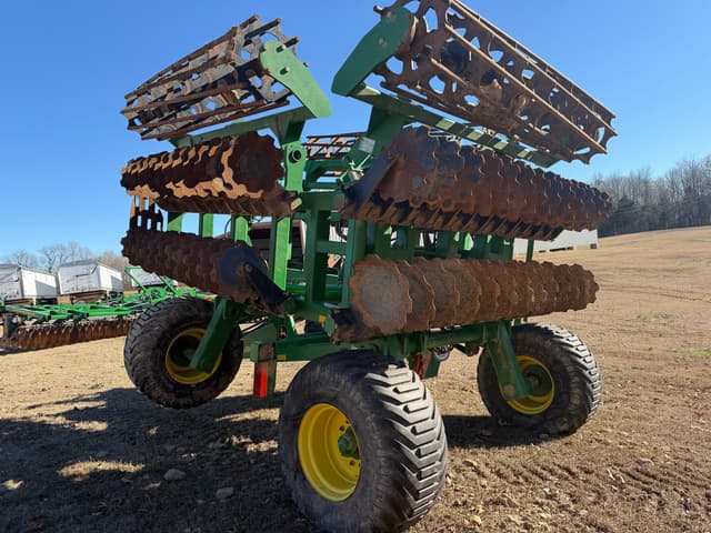 Image of John Deere 2680H equipment image 2