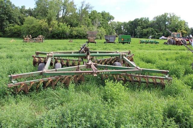 Image of John Deere 210 equipment image 3