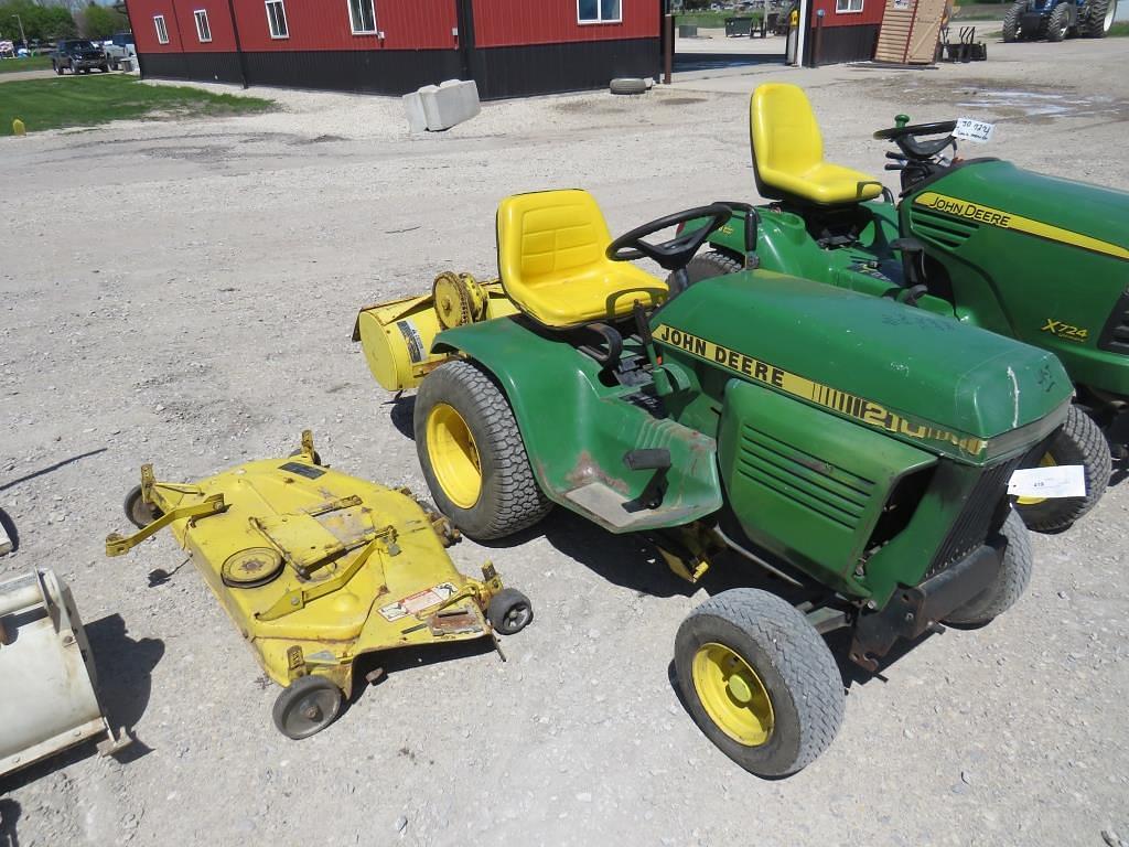 Image of John Deere 210 Image 0