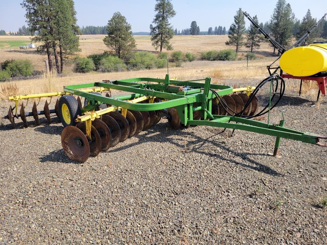 Main image John Deere 210