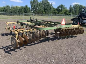 Main image John Deere 210