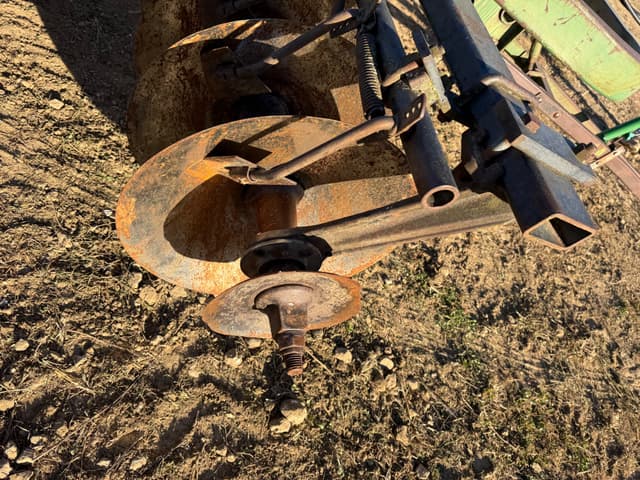 Image of John Deere 210 equipment image 3