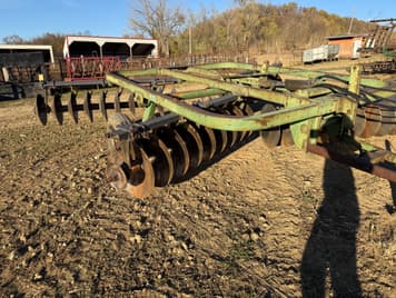 Main image John Deere 210