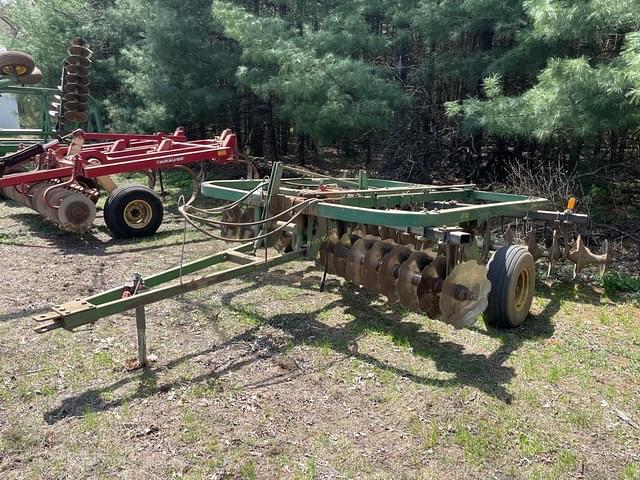 Image of John Deere 210 equipment image 3