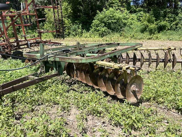Image of John Deere 210 equipment image 2