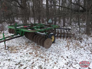 Main image John Deere 210