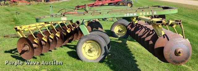 Image of John Deere 210 equipment image 4