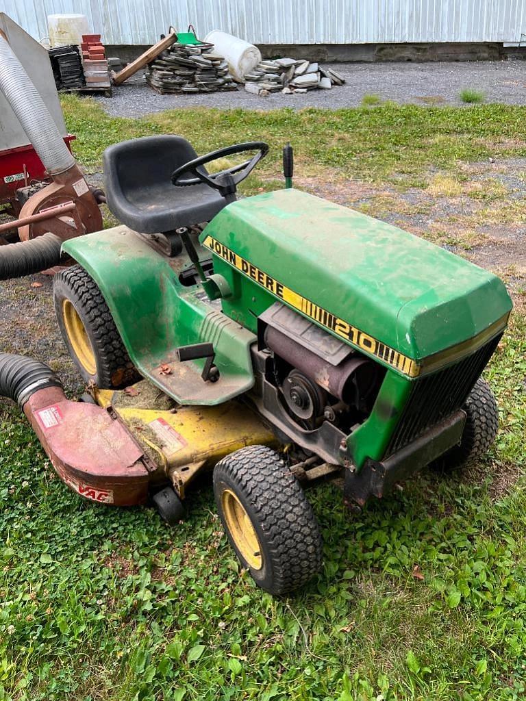 Image of John Deere 210 Image 1