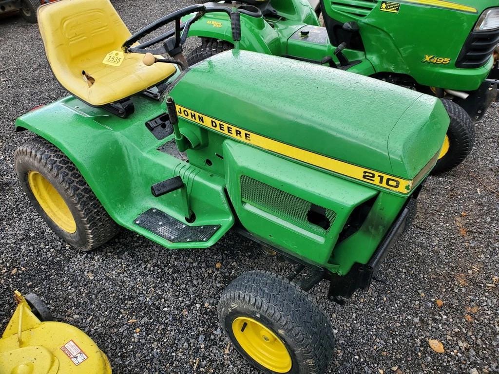 Main image John Deere 210