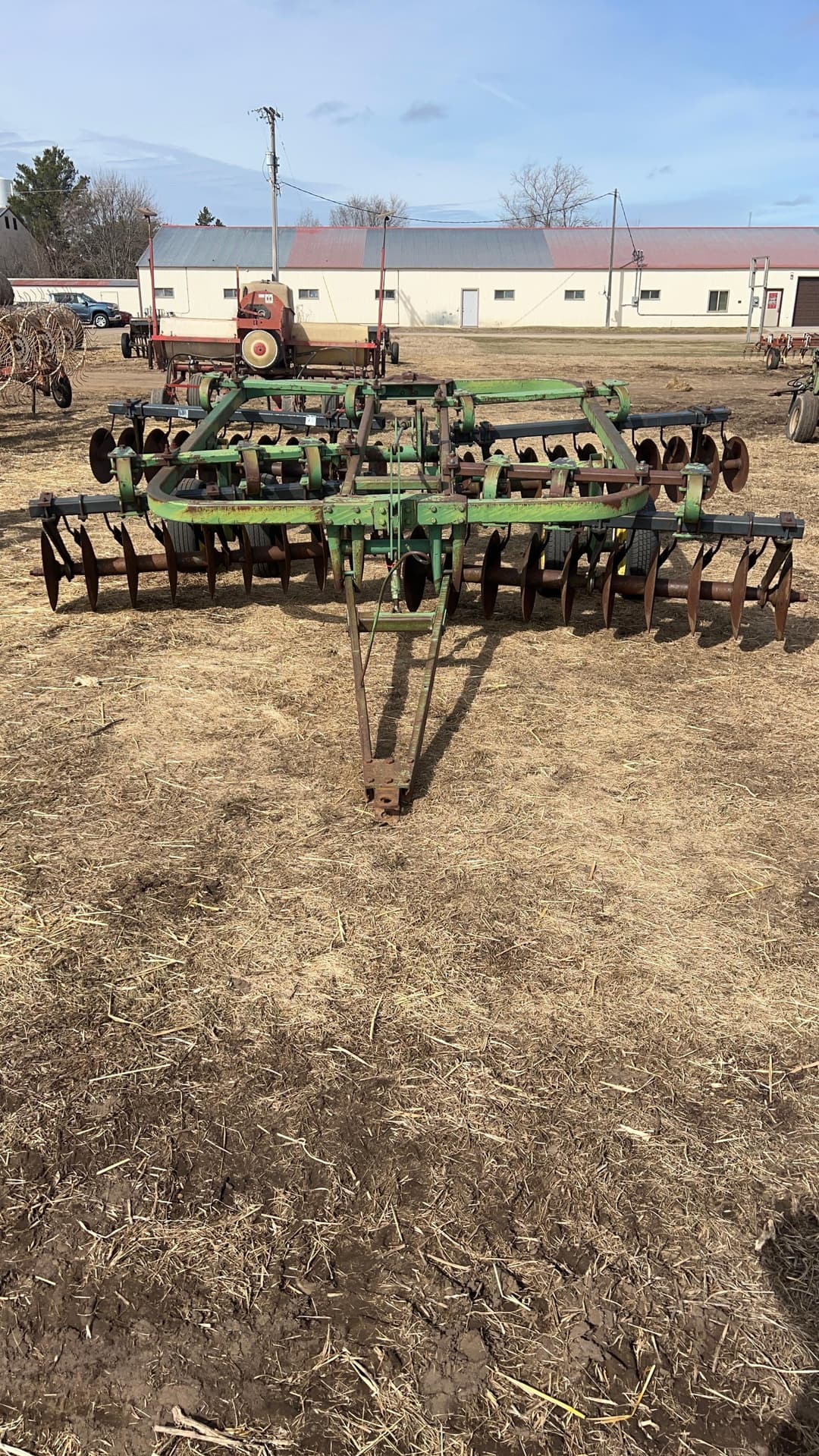 Image of John Deere 210 Primary image