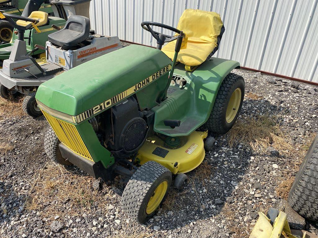 Image of John Deere 210 Image 1