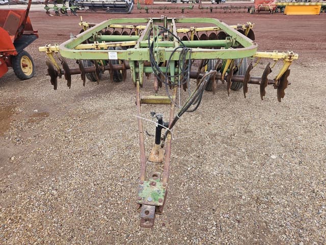 Image of John Deere 210 equipment image 4