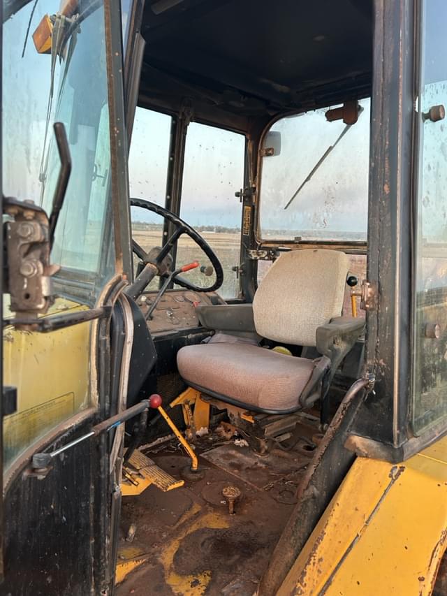 Image of John Deere 210C equipment image 4