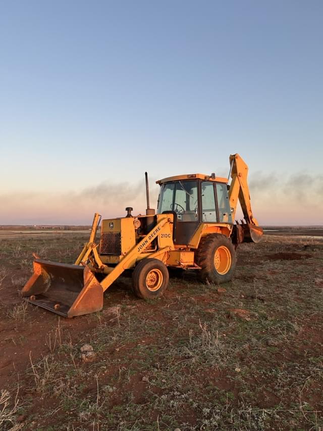 Image of John Deere 210C equipment image 3