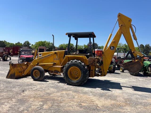 Image of John Deere 210C equipment image 1