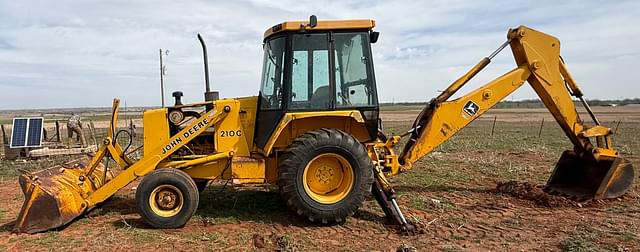 Image of John Deere 210C equipment image 3