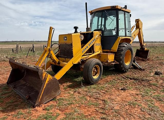 Image of John Deere 210C equipment image 2