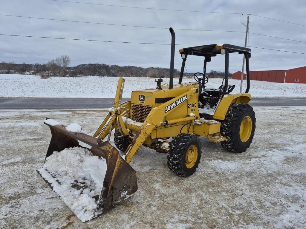 John Deere 210C Equipment Image0