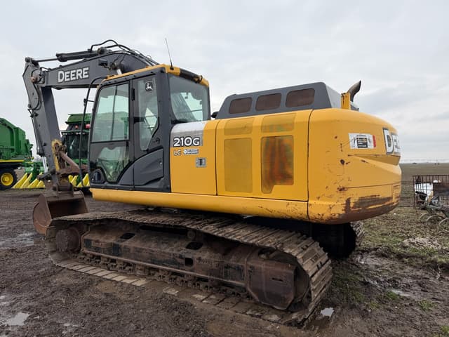 Image of John Deere 210G equipment image 3
