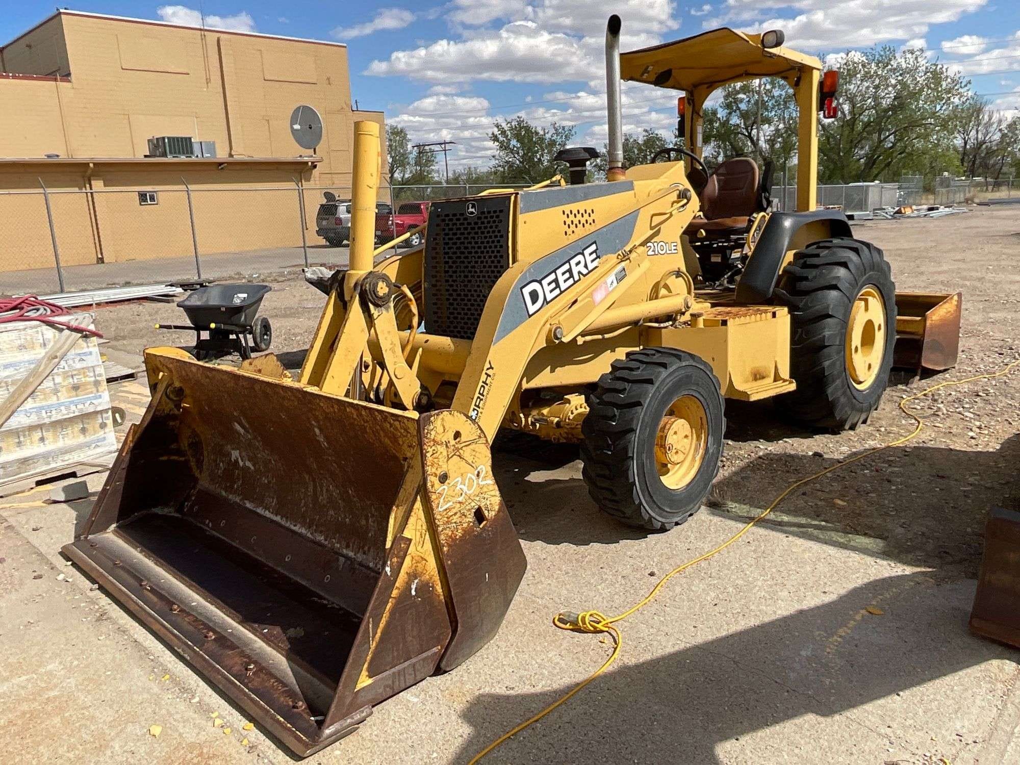 John Deere 210LE Equipment Image0