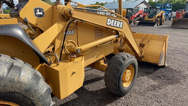 Image of John Deere 210LE equipment image 4