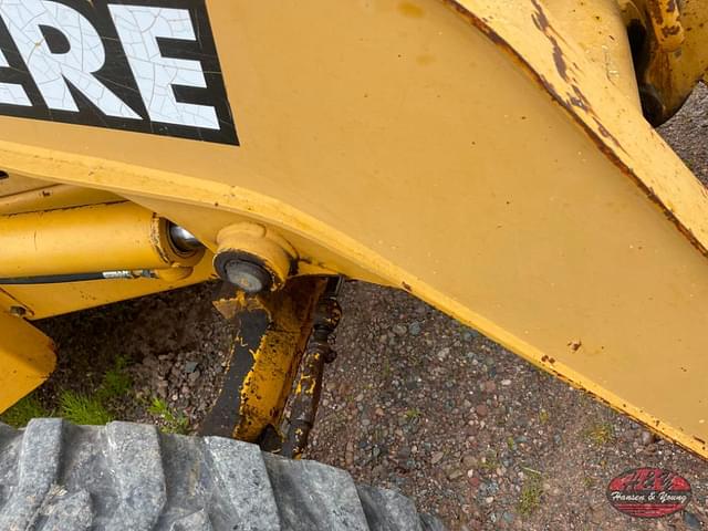 Image of John Deere 210LE equipment image 4