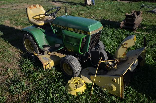 Image of John Deere 212 equipment image 3